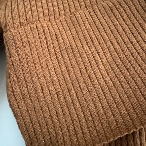 Lovers and Friends Booker Sweater - Picture 4 of 4